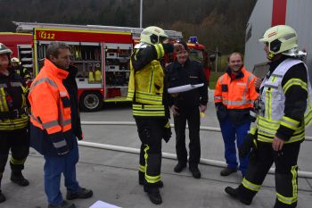 FFW-Ubung GUTEX-Hallen 26-11-2016 (36).JPG